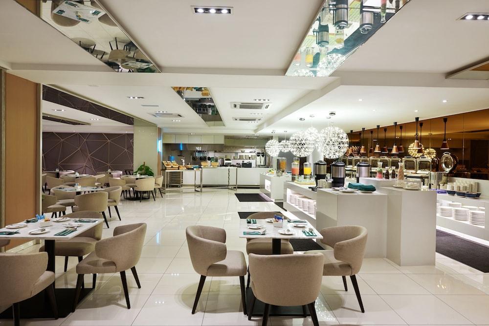 Cosmo Hotel Kuala Lumpur Extérieur photo