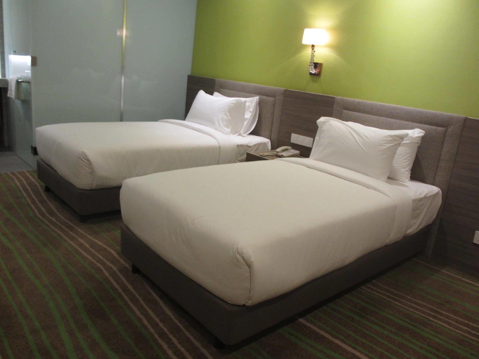 Cosmo Hotel Kuala Lumpur Extérieur photo