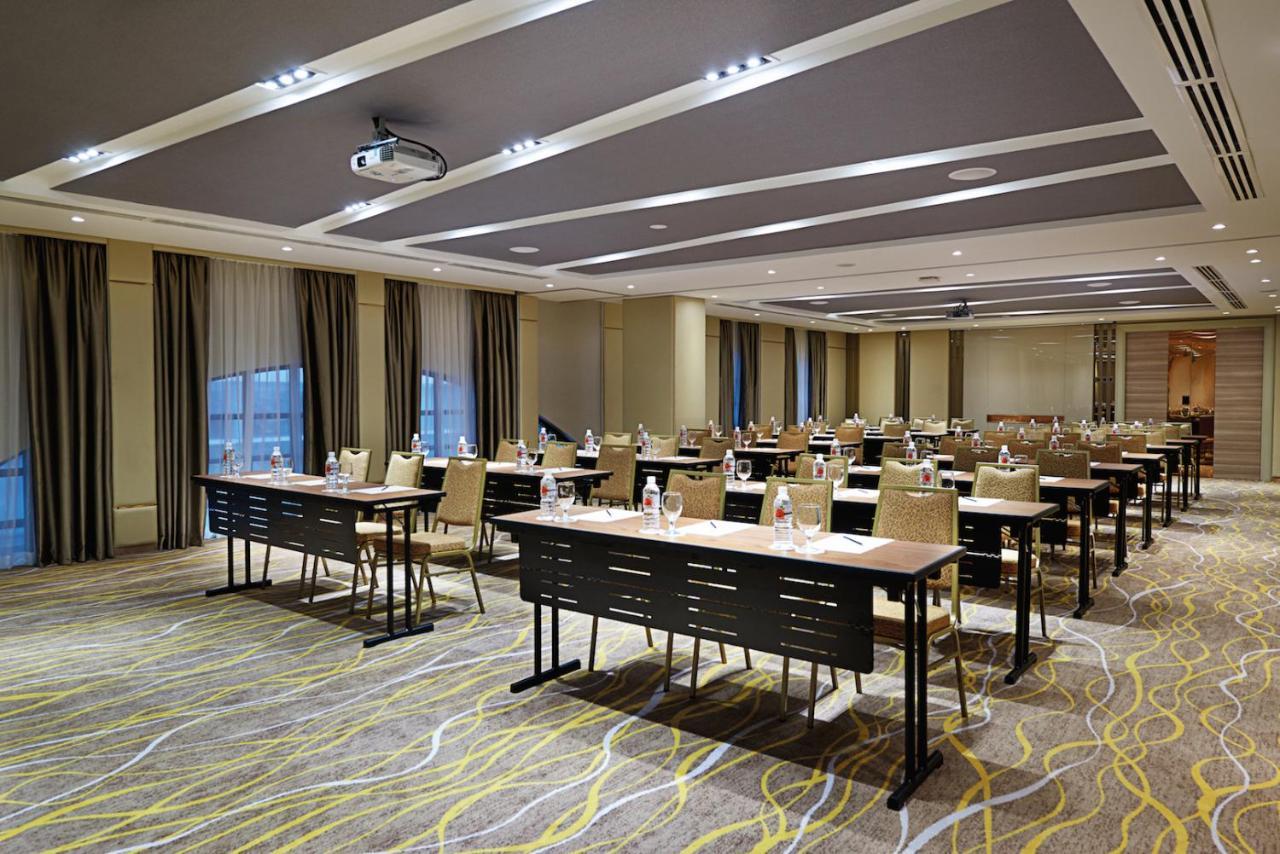 Cosmo Hotel Kuala Lumpur Extérieur photo